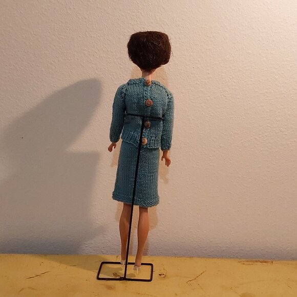 Vintage 1962 Midge Bubble Cut Barbie doll - Picture 2 of 3